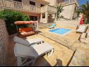 Apartments Mari - with pool: A1(7) Supetar - Island Brac  - courtyard