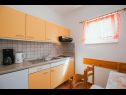Apartments Bela2 - great location A1 B1(4), A2 C1(4), A3 D1(4+1) Mastrinka - Island Ciovo  - Apartment - A2 C1(4): kitchen