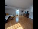 Apartments Draga - 15 m from sea: A3(2+1) Mastrinka - Island Ciovo  - Apartment - A3(2+1): living room