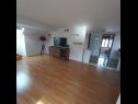 Apartments Draga - 15 m from sea: A3(2+1) Mastrinka - Island Ciovo  - Apartment - A3(2+1): living room