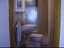 Apartments Dane - 30m from the sea: A1(4+1), A2(4+1), A3(3+2), A4(2+3) Okrug Gornji - Island Ciovo  - Apartment - A4(2+3): bathroom with toilet