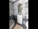 Apartments Kari A5(4) , SA1(2), SA2(2), SA3(2), SA4(2)  Crikvenica - Riviera Crikvenica  - Studio apartment - SA2(2): bathroom with toilet