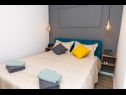 Apartments Hanka - great location & parking spot: A1(4) Crikvenica - Riviera Crikvenica  - Apartment - A1(4): bedroom