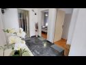 Apartments Mari A1(2) - mali, A2(4) - veliki Crikvenica - Riviera Crikvenica  - Apartment - A2(4) - veliki: hallway