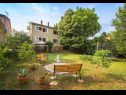 Apartments Ljilja - nice garden: A1(4) Fazana - Istria  - garden