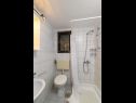 Apartments Katrina - with free parking: SA1 (2+1), A2 (2+2) seherezada Kavran - Istria  - Studio apartment - SA1 (2+1): bathroom with toilet