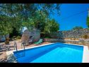 Apartments Mimi - with swimming pool A1 Jasen(2+2), A2 Ulika(4+1) , A4 Christa(4+1)  Krnica - Istria  - swimming pool