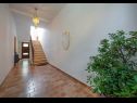 Apartments Ariana - central & comfy: A1(4) Porec - Istria  - staircase