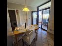 Apartments Berto - 500m to the beach: A1(4+2) Tatjana, A2(2+4) Enzo, SA3(2) Nathan Rovinj - Istria  - Apartment - A1(4+2) Tatjana: kitchen and dining room