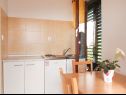 Apartments Srzi 1 - 200 m from sea: A4(2+2), A5(4) Makarska - Riviera Makarska  - Apartment - A4(2+2): kitchen and dining room