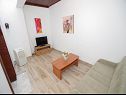 Apartments Srzi - 200 m from sea: A1(7+1), SA2(2), A3(2+1) Makarska - Riviera Makarska  - Apartment - A1(7+1): living room