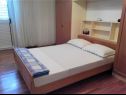 Apartments Dane - free parking A1(2+1), A2(4) Makarska - Riviera Makarska  - Apartment - A2(4): bedroom