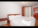 Apartments Rose - comfy deluxe : A1(4) Makarska - Riviera Makarska  - Apartment - A1(4): bedroom
