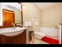 Apartments Rose - comfy deluxe : A1(4) Makarska - Riviera Makarska  - Apartment - A1(4): bathroom