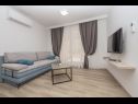 Apartments Mari - 40m from the beach: A1(4+2) , A2(2+2), A3(2+2), A4(2+2), A5(2+2), A6(4+2) Makarska - Riviera Makarska  - Apartment - A3(2+2): living room