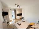 Apartments Denko - right on the beach: A1(7), SA2(2), SA3(2) Betina - Island Murter  - Studio apartment - SA3(2): interior