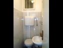 Apartments Stric - 10 m from beach: A1(8+1) Dugi Rat - Riviera Omis  - Apartment - A1(8+1): toilet