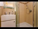 Holiday home Gor - free WiFi H(2+1) Gata - Riviera Omis  - Croatia - H(2+1): bathroom with toilet