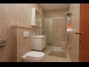 Holiday home Kuzma - sea view H(8+2) Lokva Rogoznica - Riviera Omis  - Croatia - H(8+2): bathroom with toilet