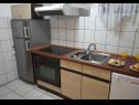 Apartments Zorica - with view: A1(4+1), SA2(2+1), SA3(2+1), SA4(2+1), A5(10+1) Marusici - Riviera Omis  - Apartment - A5(10+1): kitchen