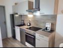 Apartments Mare - 50 m from beach: A1 Mijo (6+1), A2 Petar (2+2), A3 Katja (2+2) Mandre - Island Pag  - Apartment - A2 Petar (2+2): kitchen