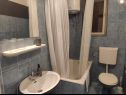 Apartments Nives - great location: A1(6), A5(2), A6(2), A7(2), A2(4), A3(3), A4(3) Novalja - Island Pag  - Apartment - A4(3): bathroom with toilet