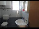 Apartments Sime - 800 m from sea: A1(2+2), A2(2+2), A3(2+2), A4(4+2) Novalja - Island Pag  - Apartment - A3(2+2): bathroom with toilet