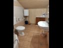 Apartments Nives - great location: A1(6), A5(2), A6(2), A7(2), A2(4), A3(3), A4(3) Novalja - Island Pag  - Apartment - A1(6): bathroom with toilet