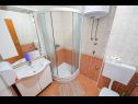 Apartments Ilija - with parking: A1(4+1), A2(4+1), A3(4+2) Novalja - Island Pag  - Apartment - A2(4+1): bathroom with toilet