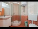 Apartments Ilija - with parking: A1(4+1), A2(4+1), A3(4+2) Novalja - Island Pag  - Apartment - A3(4+2): bathroom with toilet