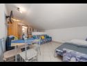 Apartments Mil - 30 m from beach: A1(2+2), SA2 novi(0+4), SA3(0+3) Ribarica - Riviera Senj  - Studio apartment - SA3(0+3): interior