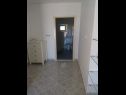 Apartments Gorde - air conditioning: Sunce (2) Primosten - Riviera Sibenik  - Apartment - Sunce (2): hallway