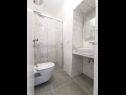Apartments Kate - 200 m from beach: A1(2), A2(4+1), SA3(2), A4(6+1) Vodice - Riviera Sibenik  - Studio apartment - SA3(2): bathroom with toilet