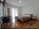 Apartments Kati - 150 m from beach: A2(4), A4(2), SA3(2), SA5(2), SA6(2) Vodice - Riviera Sibenik  - Apartment - A2(4): bedroom