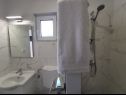 Apartments Kati - 150 m from beach: A2(4), A4(2), SA3(2), SA5(2), SA6(2) Vodice - Riviera Sibenik  - Apartment - A4(2): bathroom with toilet