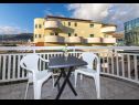 Apartments Niko - modern: SA1(2), A2(2+2), A3(2+2), A4(4+2) Kastel Luksic - Riviera Split  - Studio apartment - SA1(2): terrace