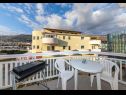 Apartments Niko - modern: SA1(2), A2(2+2), A3(2+2), A4(4+2) Kastel Luksic - Riviera Split  - Apartment - A3(2+2): terrace