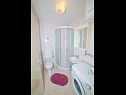 Apartments Dragi - adults only: SA1(2), A2(2), A3(3) Split - Riviera Split  - Studio apartment - SA1(2): bathroom with toilet