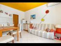 Apartments Jurica - 300 m from sea: A1 Lea(2+1), A2 Roko(2+1) Split - Riviera Split  - Apartment - A1 Lea(2+1): living room