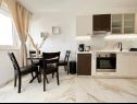 Apartments Maja - free Wifi: A1(2+1) Split - Riviera Split  - Apartment - A1(2+1): kitchen and dining room