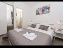 Apartments Ivica - 100m from the sea A1(2+2), A2(2+2), A3(2+2), A4(2+2), A5(3+2) Drvenik Veli (Island Drvenik Veli) - Riviera Trogir  - Apartment - A3(2+2): bedroom