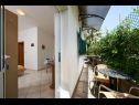 Apartments Mare - 30 m from pebble beach: SA1(2), SA2(2), A3(4), A4(4), A5(8) Seget Vranjica - Riviera Trogir  - Studio apartment - SA1(2): terrace