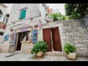 Apartments and rooms Jare - in old town R1 zelena(2), A2 gornji (2+2) Trogir - Riviera Trogir  - house