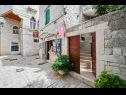Apartments and rooms Jare - in old town R1 zelena(2), A2 gornji (2+2) Trogir - Riviera Trogir  - house