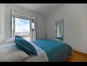 Apartments Vera - with nice view: A2-prvi kat (6), A1-prizemlje(4), A3-potkrovlje(6) Trogir - Riviera Trogir  - Apartment - A2-prvi kat (6): bedroom