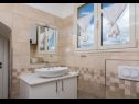 Apartments Dora - free parking: A1(4), SA2(3), A3(2+2) Trogir - Riviera Trogir  - Apartment - A1(4): bathroom with toilet