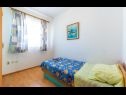 Apartments Mare - comfortable apartment : A1(5), A2(5) Trogir - Riviera Trogir  - Apartment - A1(5): bedroom