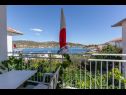 Apartments Jere - 30 m from beach: A1(4+1), A2(2+1) Vinisce - Riviera Trogir  - Apartment - A2(2+1): terrace view
