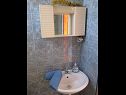 Apartments Sor - on the beach: SA1(2+1), A1(4+1), A2(2+2), A3(2+2) Bibinje - Zadar riviera  - Apartment - A3(2+2): bathroom with toilet
