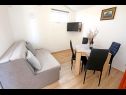 Apartments Nika - nice garden: A1(2), A2(4+1), A3(6), A4(2) Nin - Zadar riviera  - Apartment - A4(2): living room